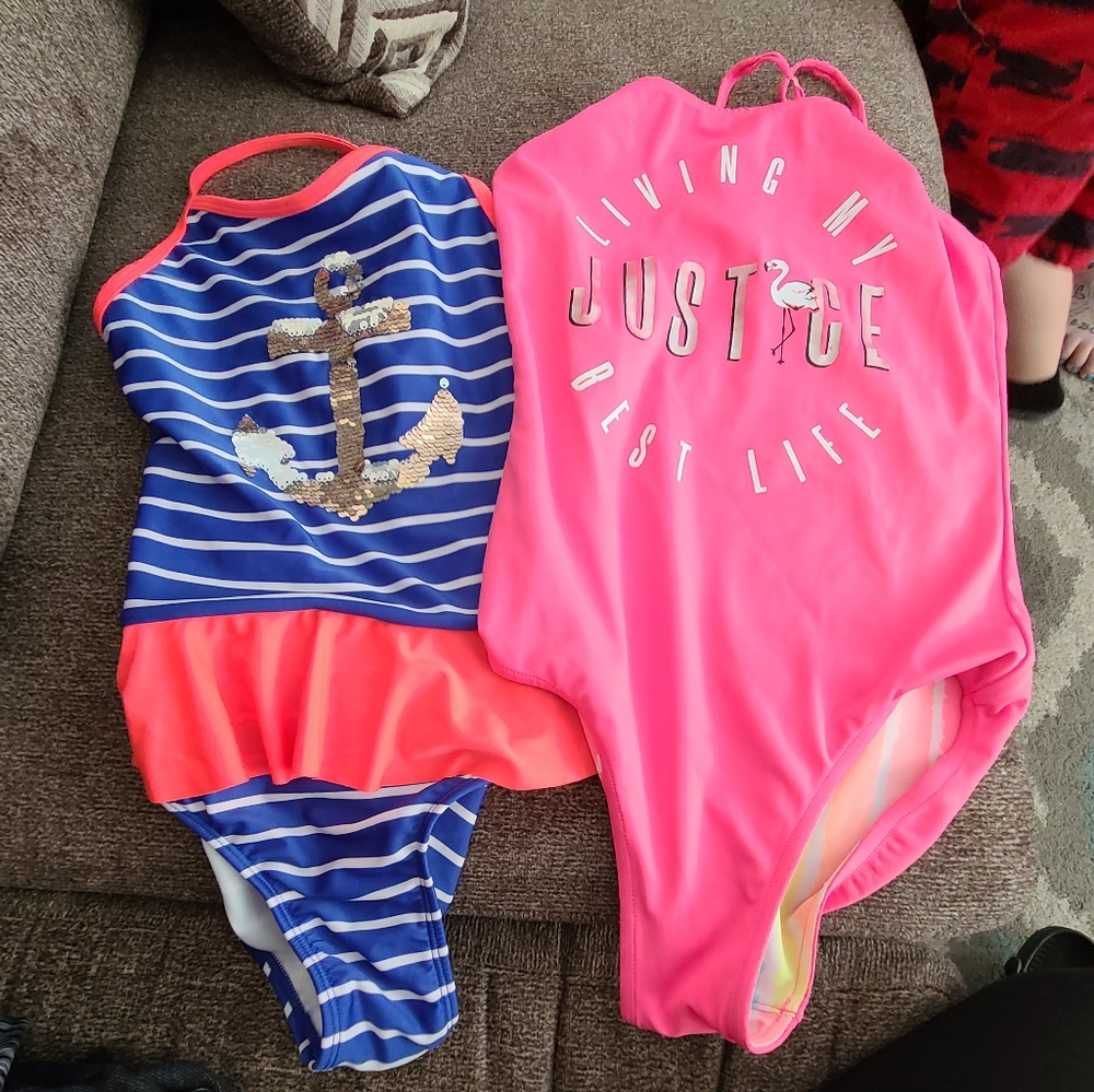 Girls bundle 2 bathing suits